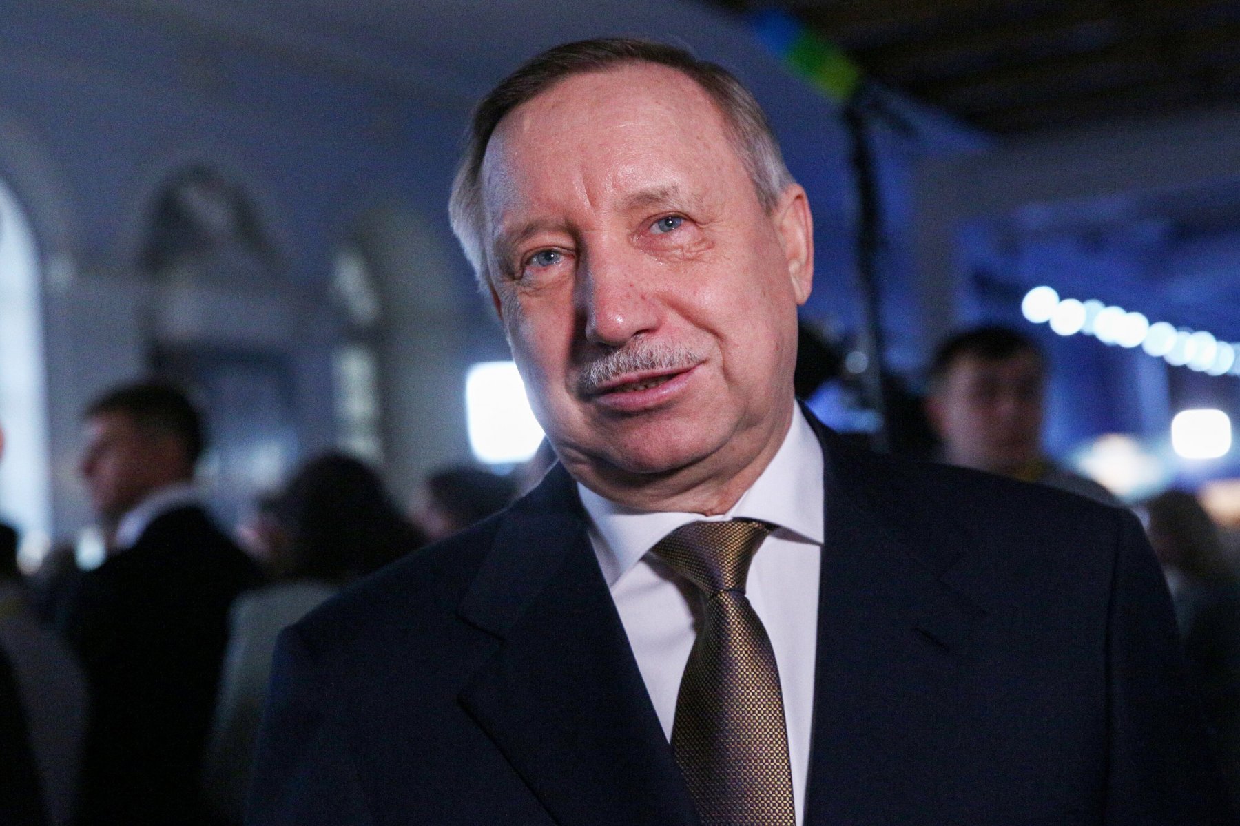 Петербуржцы согласились со словами Шугалея о возможной отставке Беглова