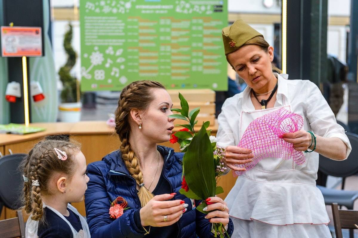 Праздничную программу ко Дню Победы подготовили участники фестиваля «Московская весна» 