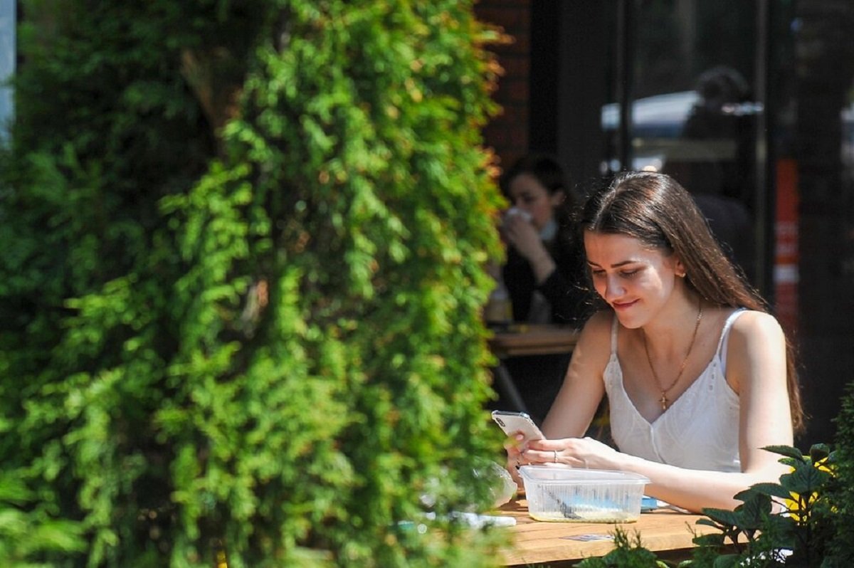 В Подмосковье открылись более 500 летних кафе 