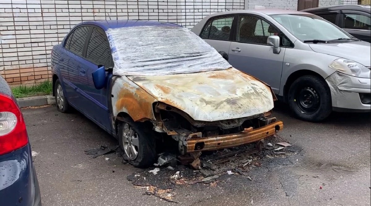 Жителя Одинцово задержали за поджог автомобиля с символикой «Z»