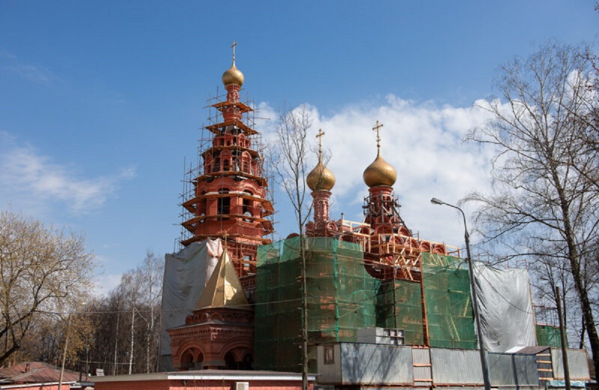 В столице завершилась реставрация храма Живоначальной Троицы