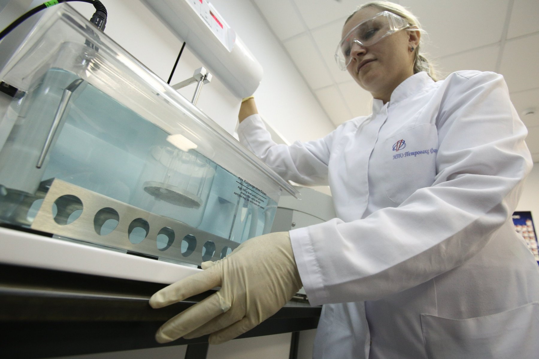 В Московской области запущено производство дженерика антибиотика «Альфаксим»