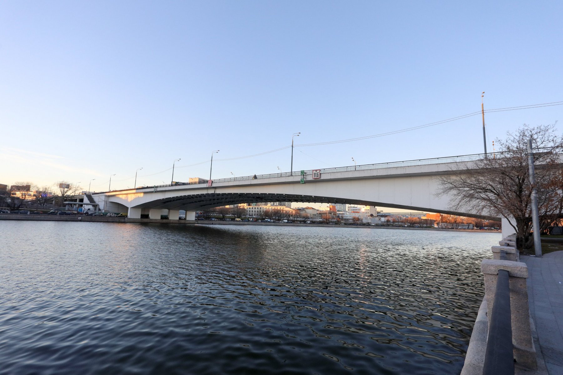 В районе Филевский Парк построят четыре моста через Москву-реку