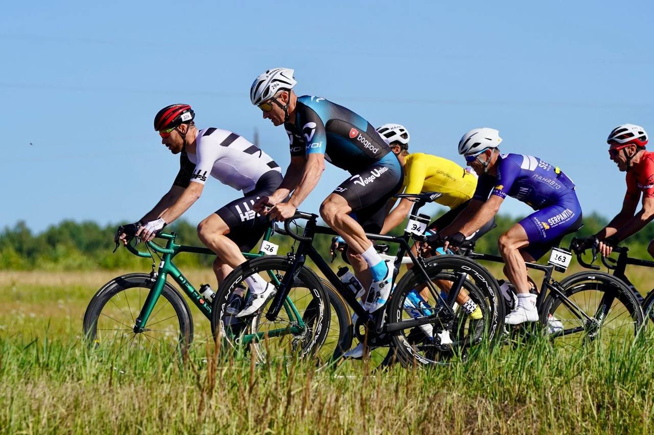 Более 450 велосипедистов приняли участие в двухдневной гонке в Бородине