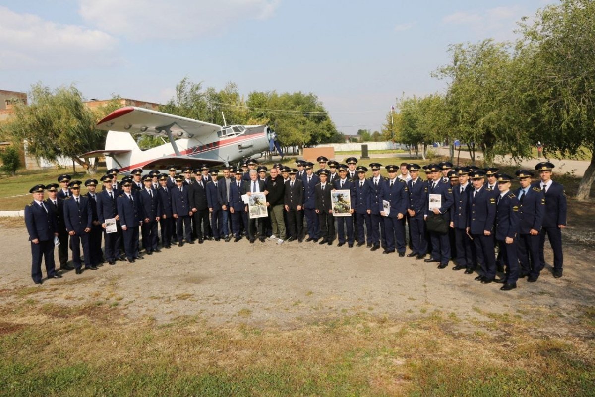 В Краснокутском лётном училище гражданской авиации прошёл закрытый показ фильма «Тася»