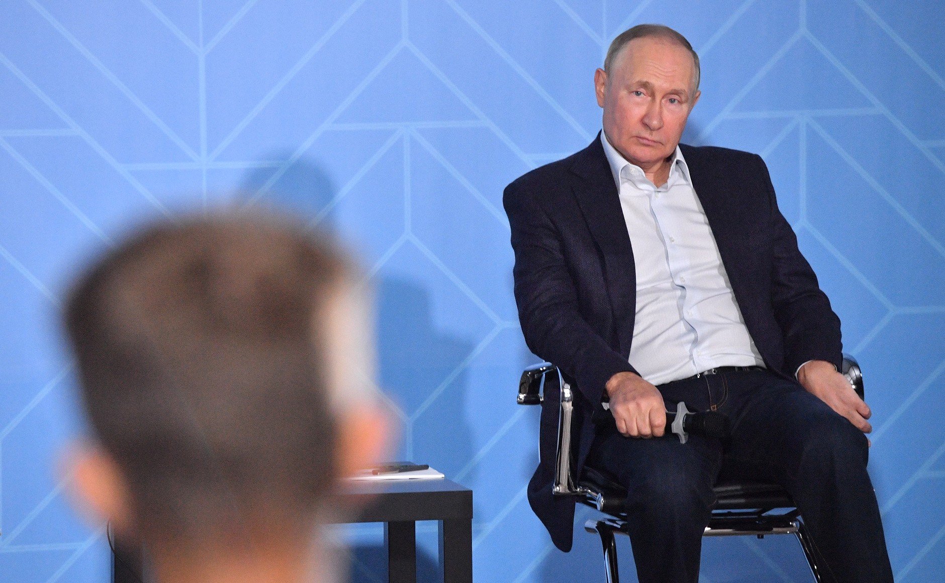 «Мерзни, мерзни, волчий хвост»: Путин прокомментировал поставку энергоносителей в Европу