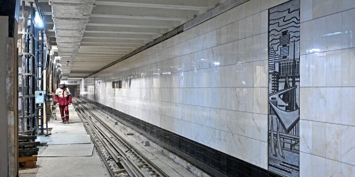 На станции «Варшавская» БКЛ приступили к монтажу архитектурного освещения