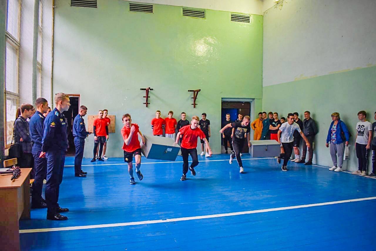 Молодежь Клина приняла участие в патриотической игре «Защитник Отечества-2022» 