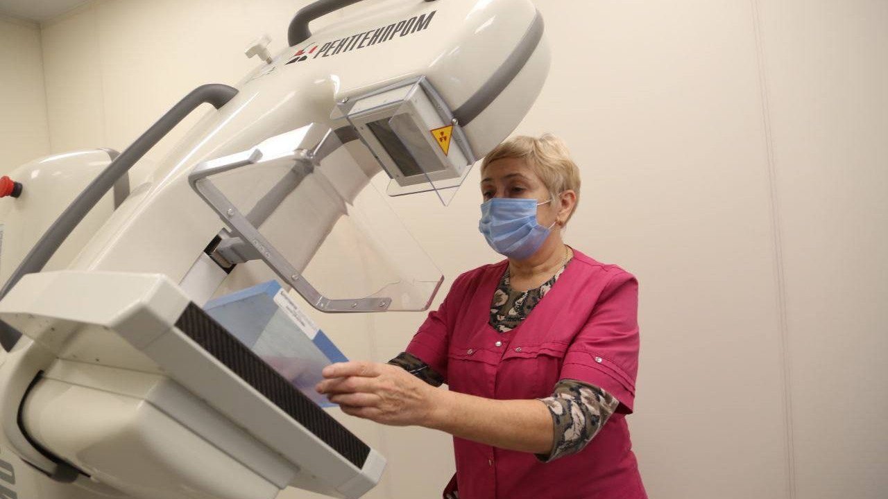 В больнице подмосковной Истры заработал новый маммограф