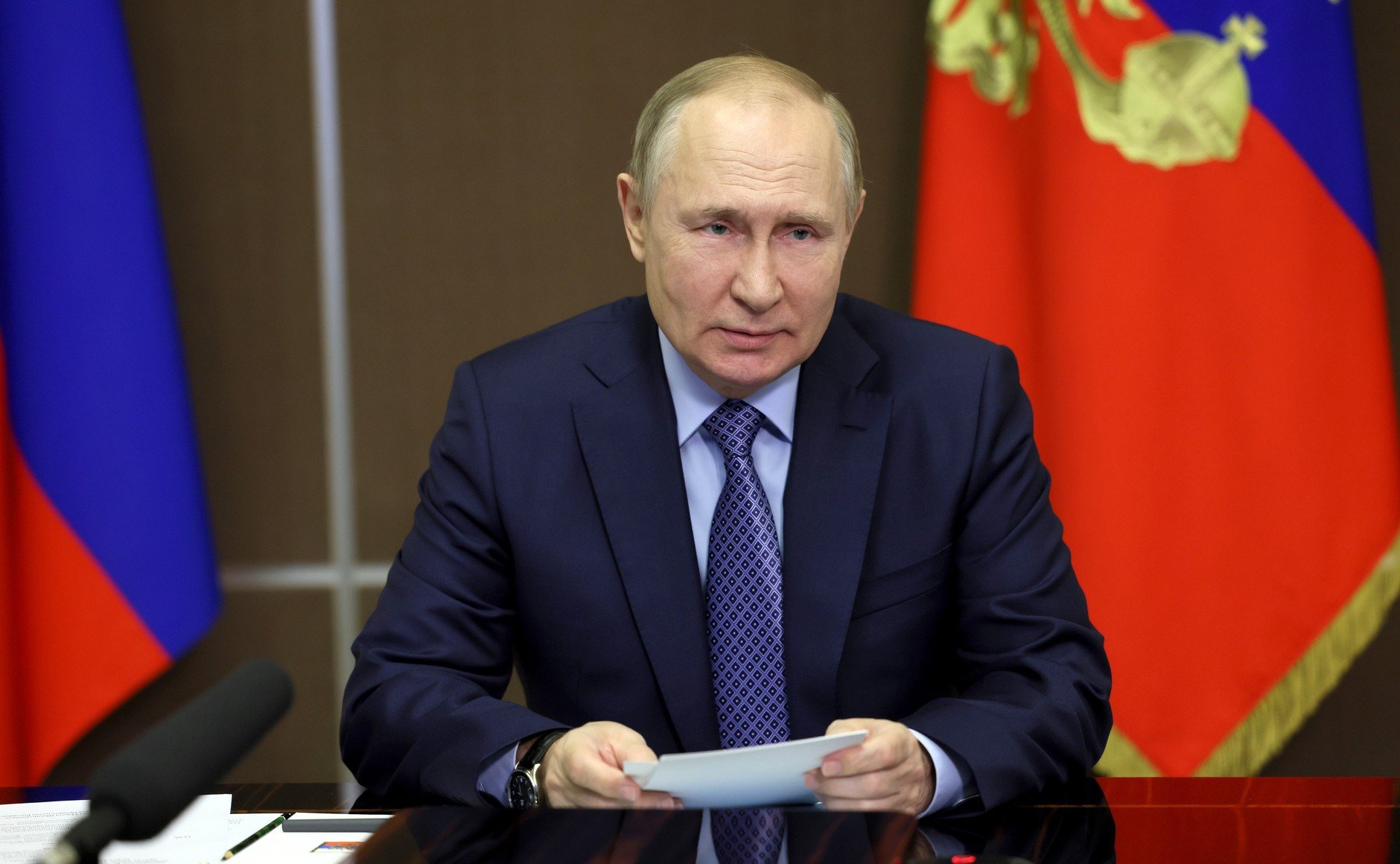 Владимир Путин потребовал непрерывно развивать вооружение ВС РФ
