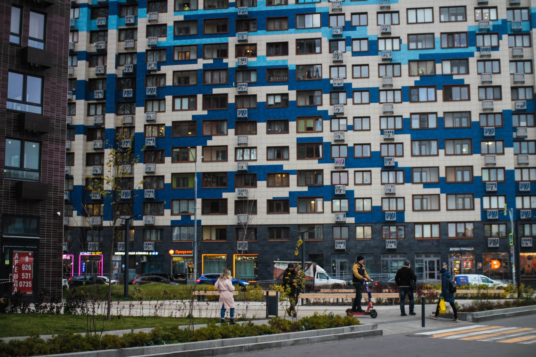 В октябре на рынке недвижимости Москвы появились два новых ЖК