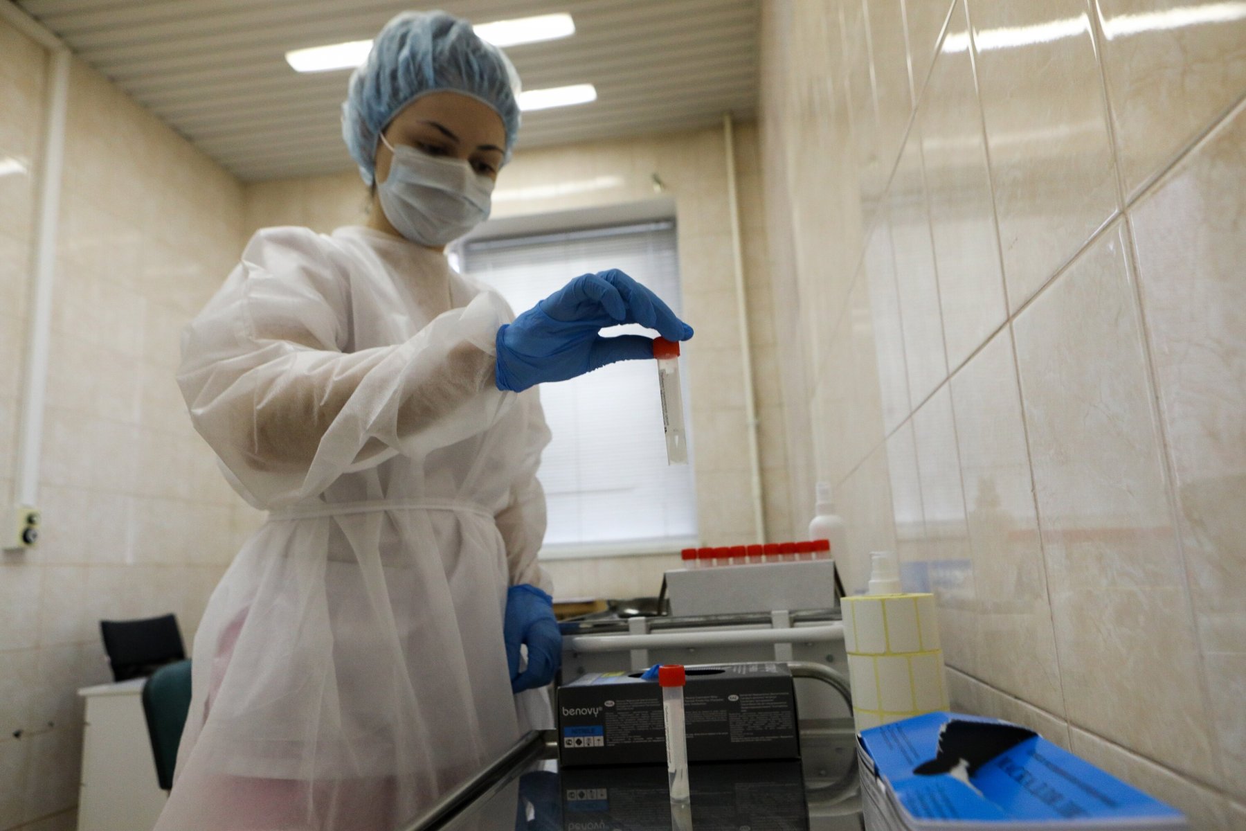 Жителей Подмосковья проверили на коронавирус 21 млн раз 
