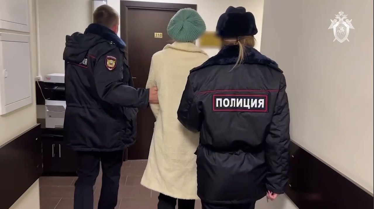 Выкинувшая ребенка с одиннадцатого этажа москвичка признала вину