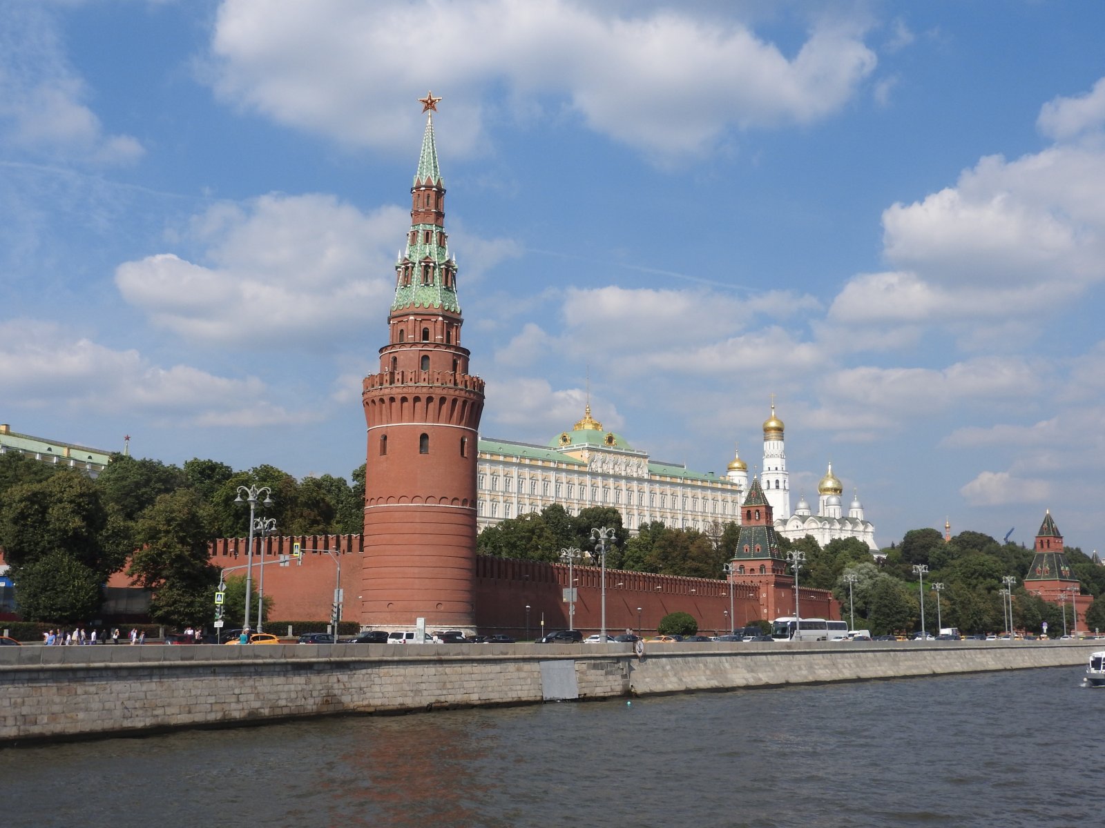 Названы наиболее комфортные российские города для жизни в 2022 году 