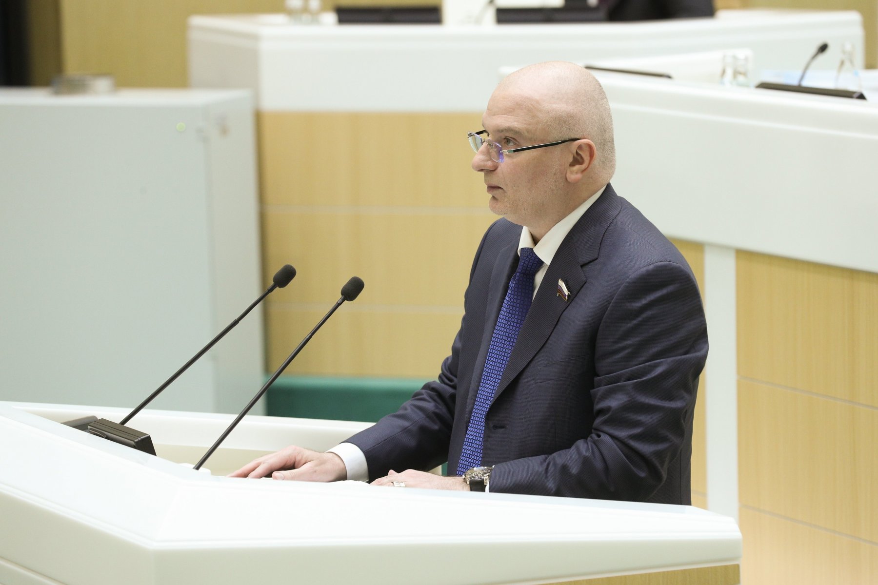Сенатор Клишас заявил о мерах против уехавших при мобилизации россиян 