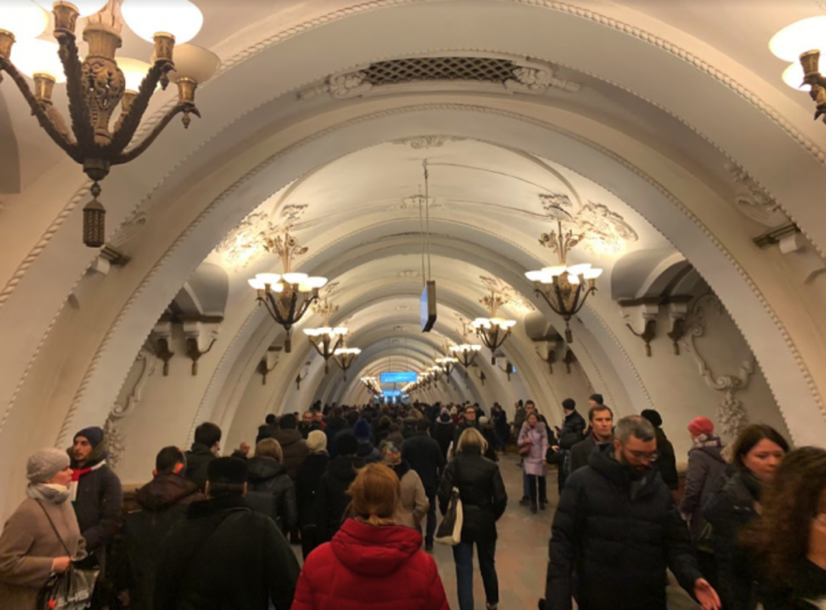 Что сегодня в метро москве произошло. Замоскворецкая линия метро сегодня что случилось. Что сегодня случилось на Замоскворецкой линии в метро Москве.