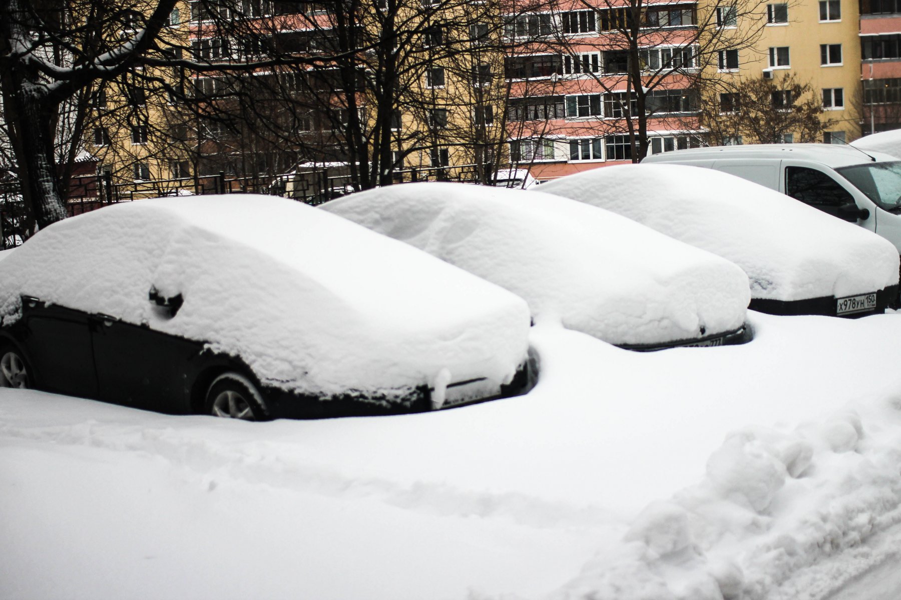 Синоптики прогнозируют в Москве резкое похолодание и «ледяные буераки»