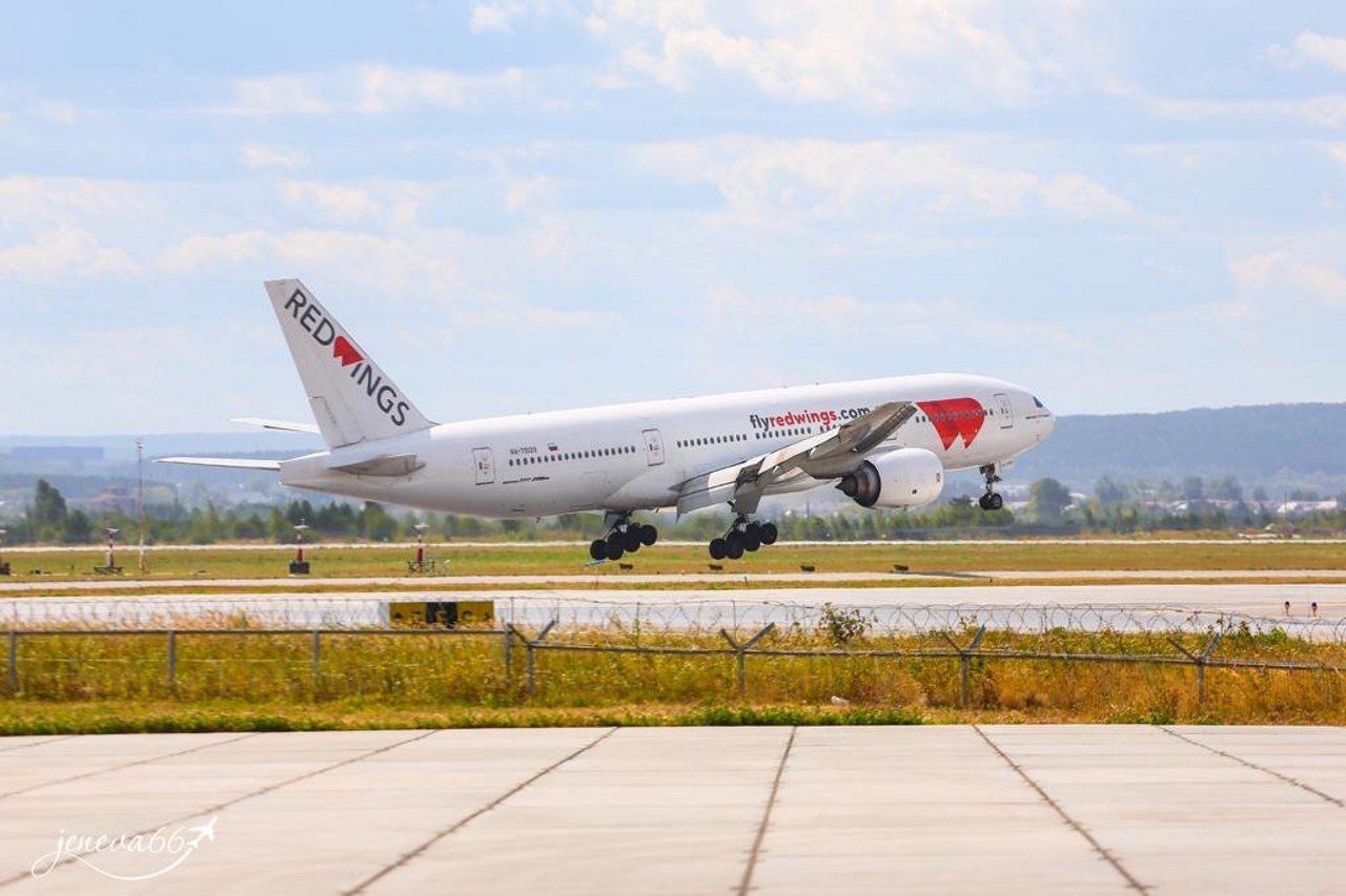 Из аэропорта Домодедово состоялся первый прямой рейс компании Red Wings в Таиланд 