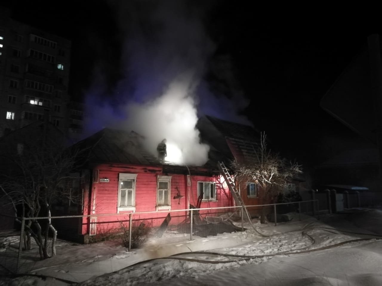 В Егорьевске возбудили уголовное дело по факту гибели 42-летней женщины и 5-летнего ребенка из-за пожара