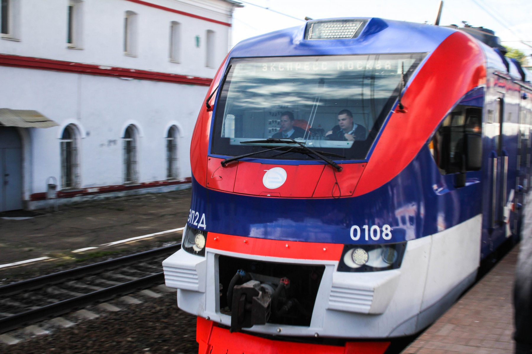 Задерживаются поезда на Ярославском направлении в сторону Москвы