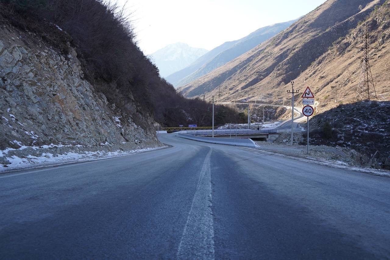 В Северной Осетии открыли участок дороги от селения Мацута до альплагеря Комы-Арт