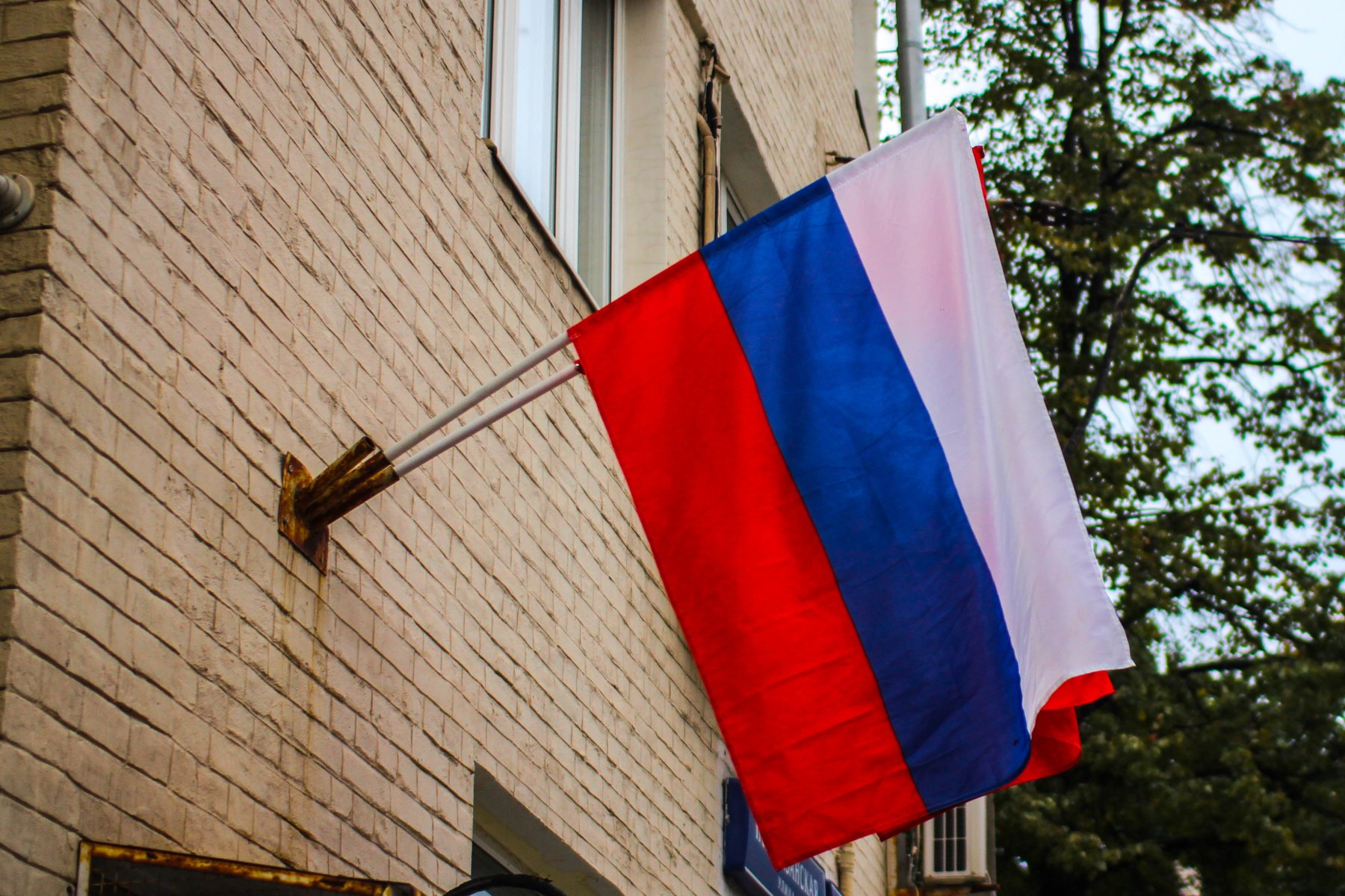 Связи России с прибалтийскими странами никак не пострадают от нового статуса дипотношений - эксперт