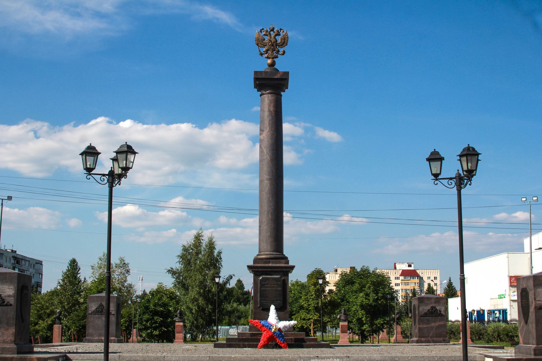 В Подмосковье установят пять стел «Населенный пункт воинской доблести»