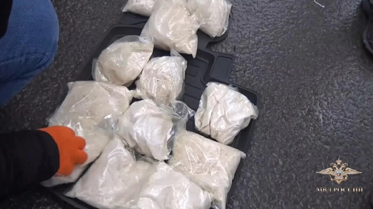 Наркодилера с 6 килограммами «синтетики» задержали в Подмосковье 
