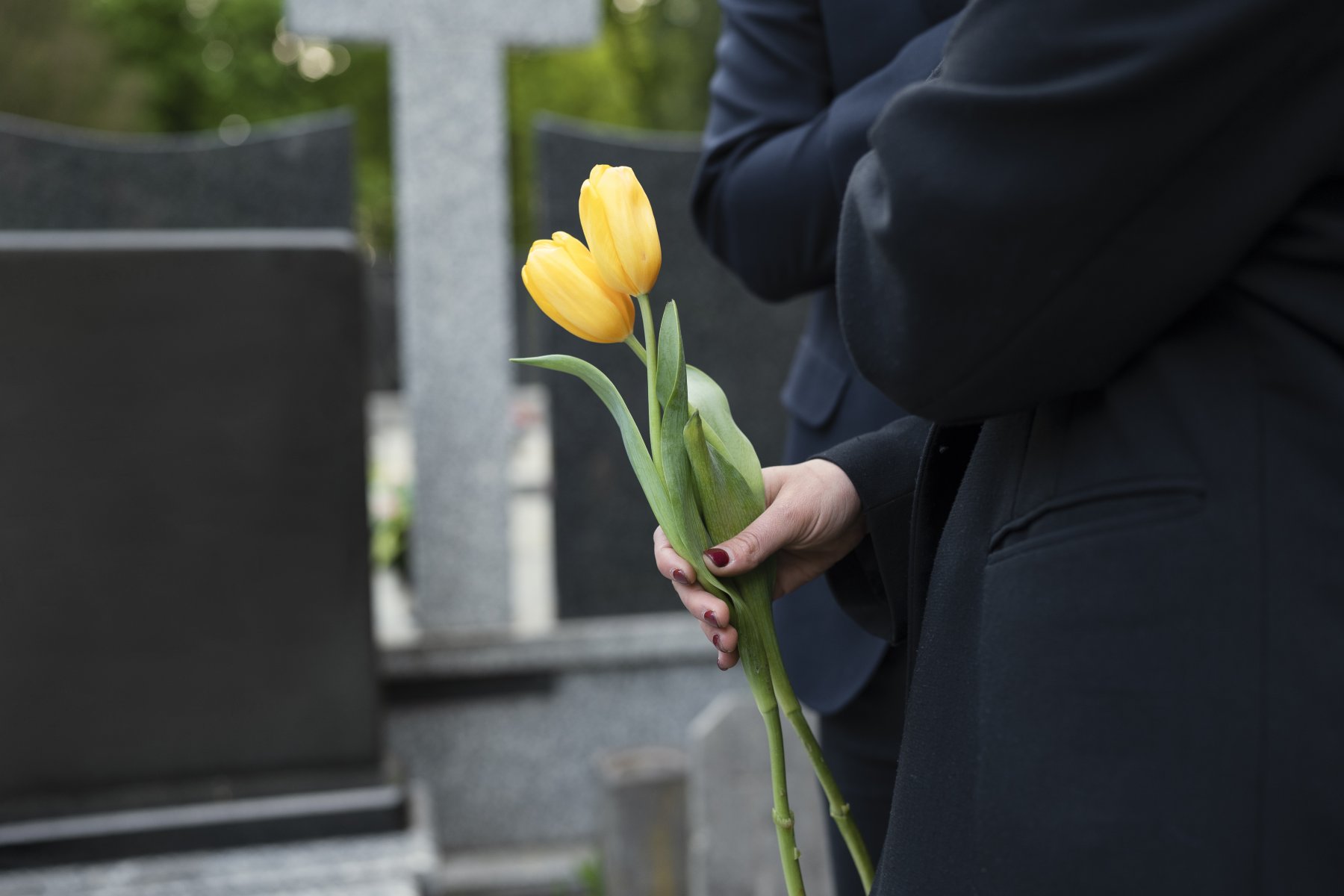 Бойцов ЧВК «Вагнер» похоронили со всеми почестями на кладбище в станице Бакинская