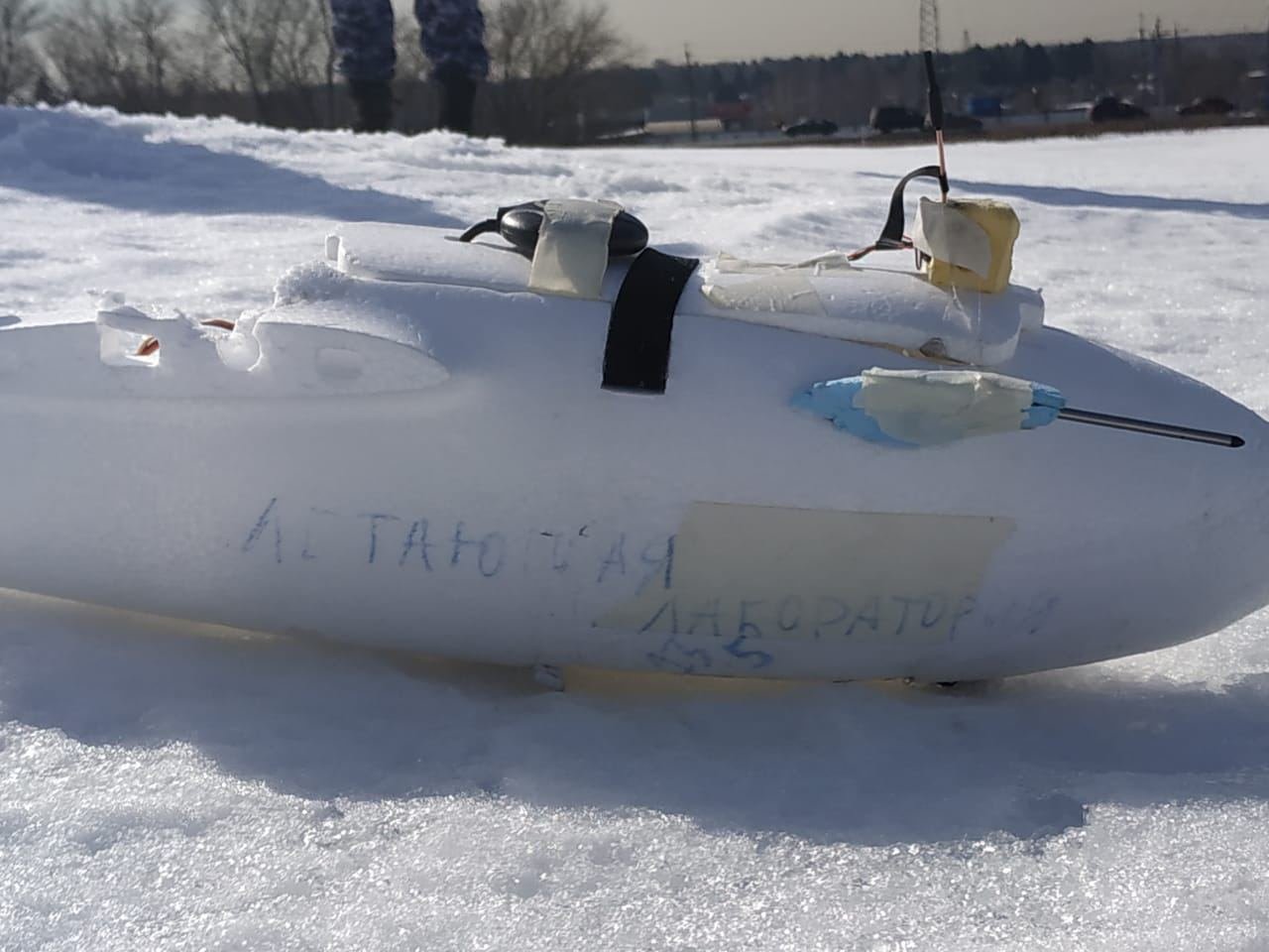 Беспилотное летающее устройство врезалось в линии электропередач в Щелково