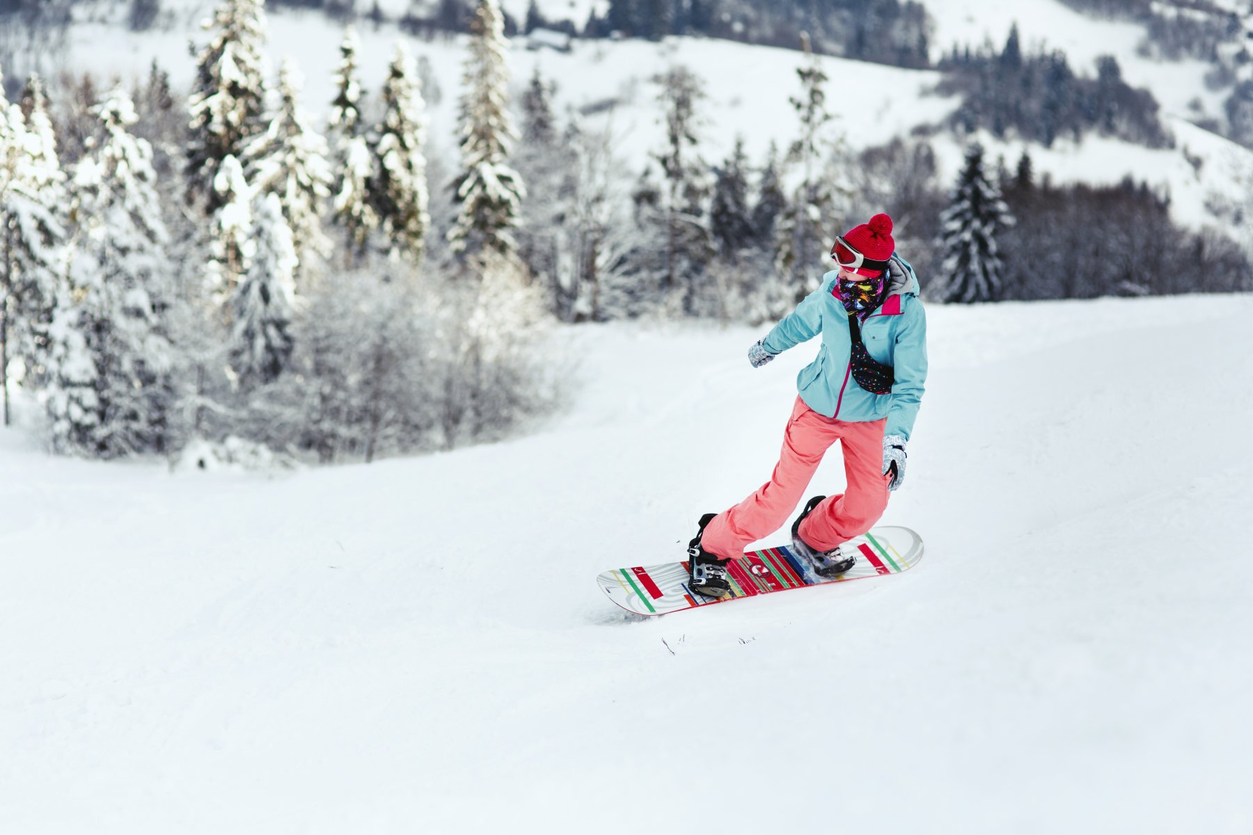 Россияне стали чаще кататься на сноубордах и горных лыжах