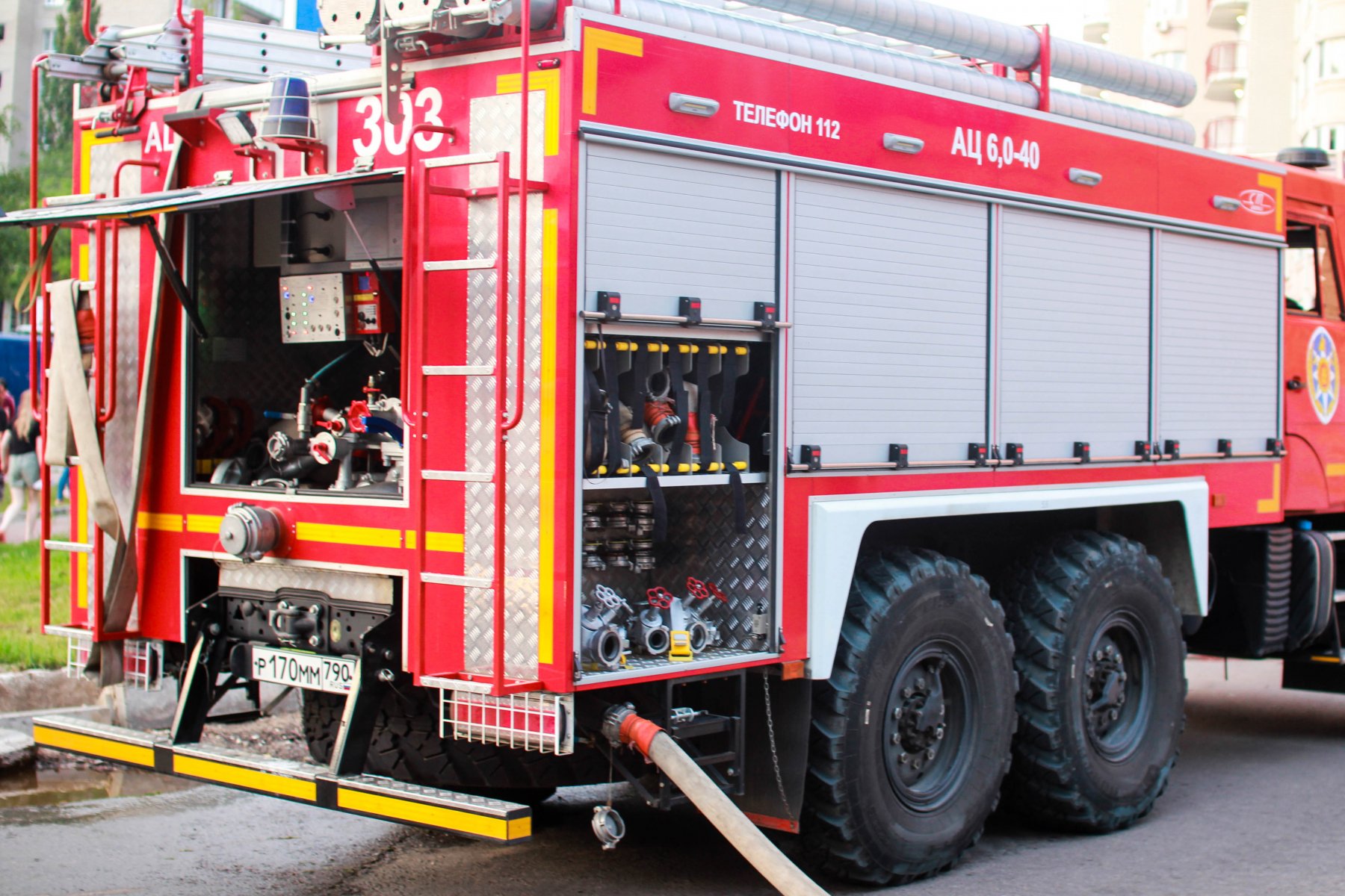 В Подмосковье для пожарных купили почти 10 тысяч метров пожарных рукавов