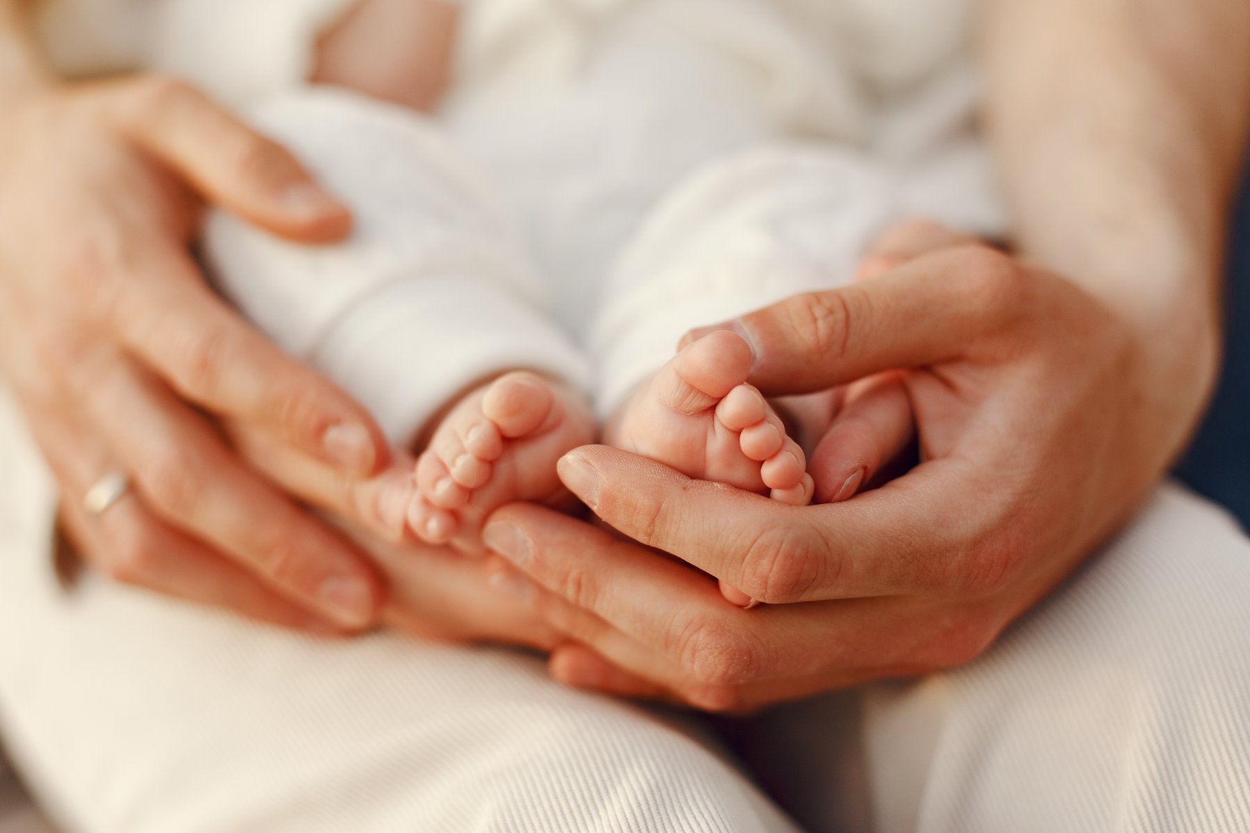 Более 25 тысяч семей Подмосковья получили выплату на новорожденных