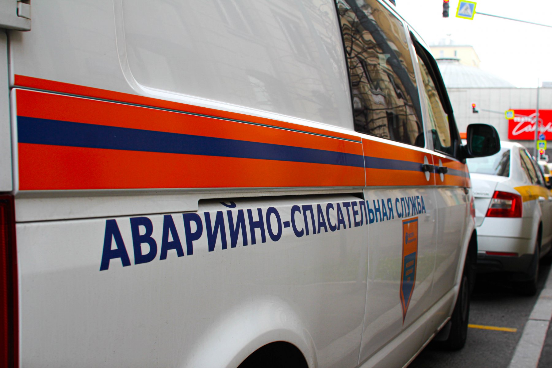 Пять автомобилей столкнулись на Третьем транспортном кольце в Москве 