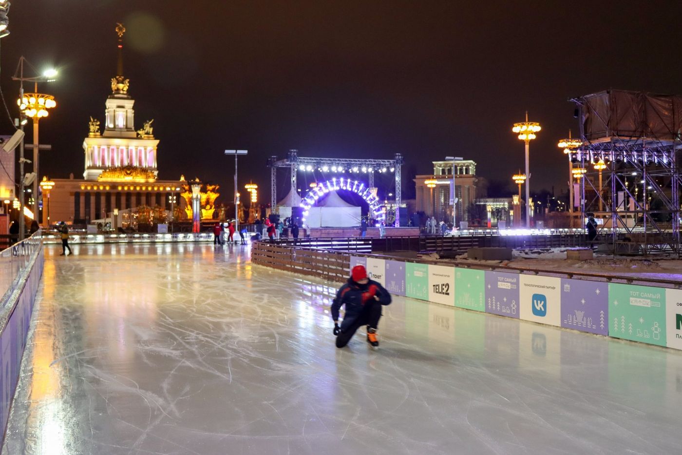 эрмитаж каток москва